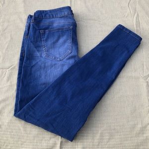 Celebrity Pink Mid Rise Medium Wash Skinny Jean 11